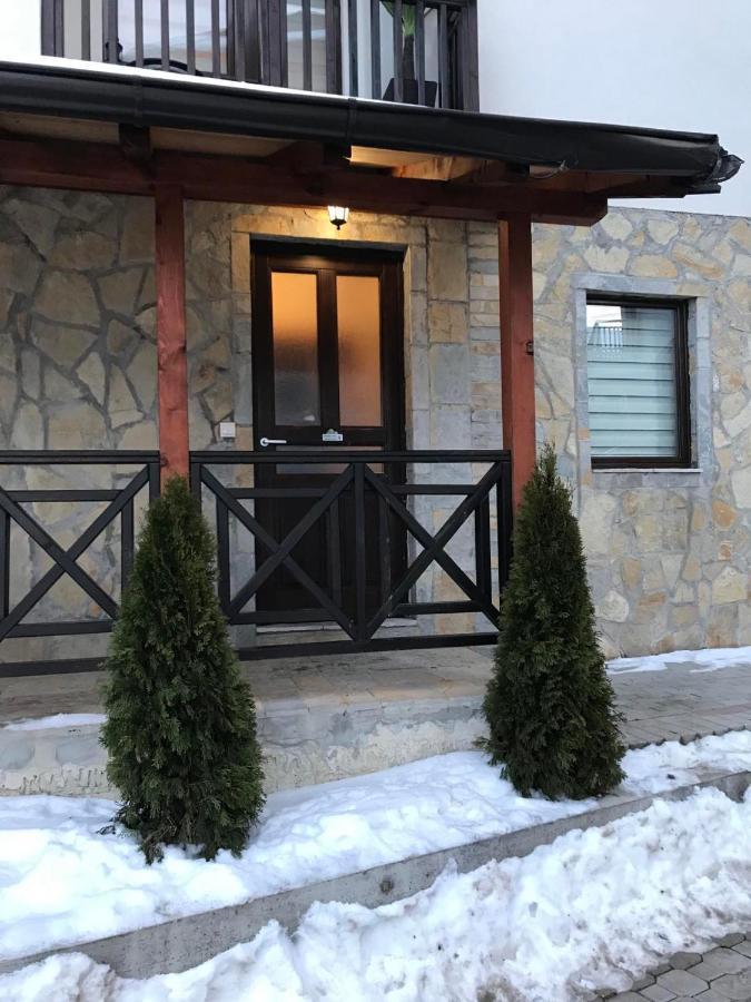 23-4 Apartment *